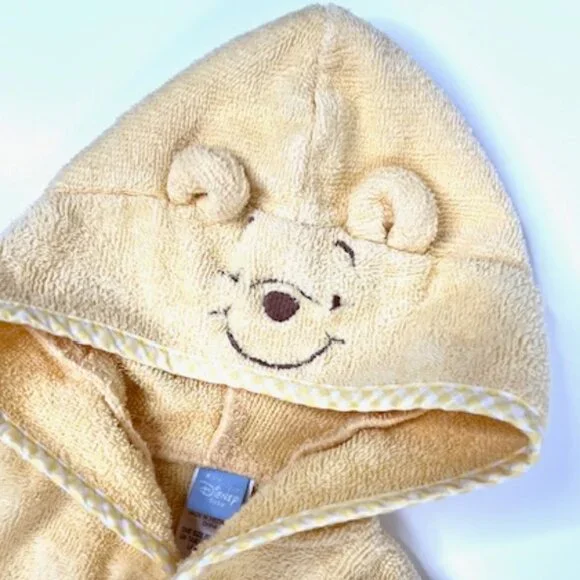 Disney's Winnie the Pooh Hooded Terrycloth Robe - Picture 2 of 7